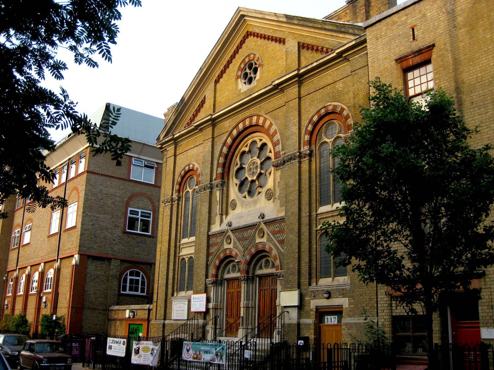 An image of The Garrett Centre.